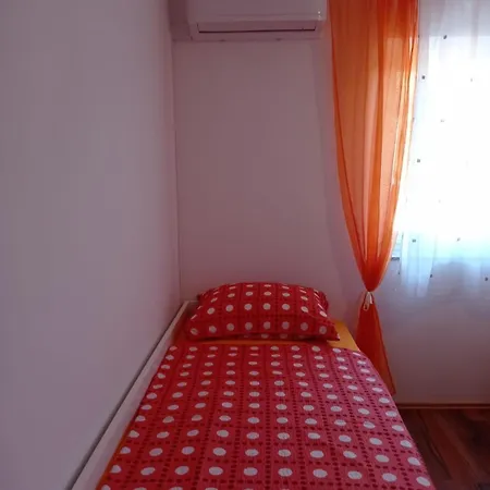 With A Parking Space Vrsi, Zadar - 14211 Apartment