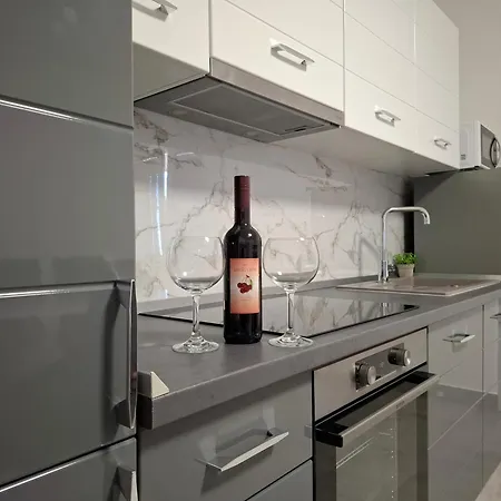 Appartement With Parking Space Vrsi, Zadar - 14211