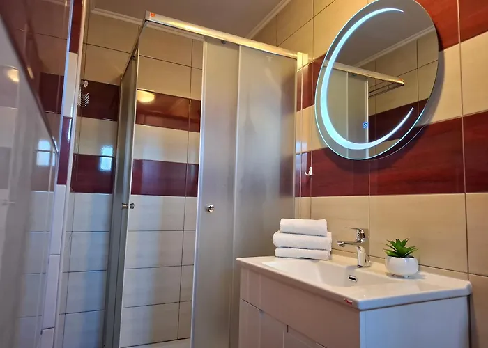 Appartamento With Parking Space Vrsi, Zadar - 14211 *